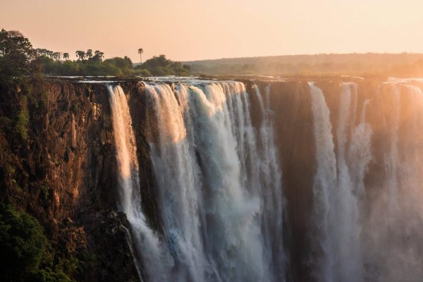 Victoria,Falls,On,The,Zambezi,River,On,The,Border,Of